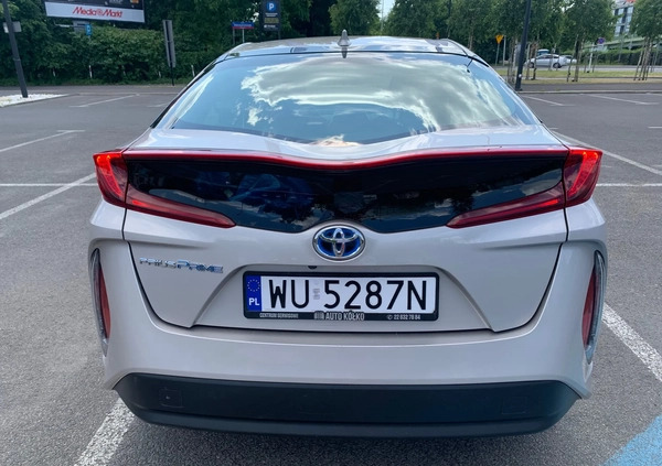 Toyota Prius cena 79999 przebieg: 144000, rok produkcji 2018 z Warszawa małe 232